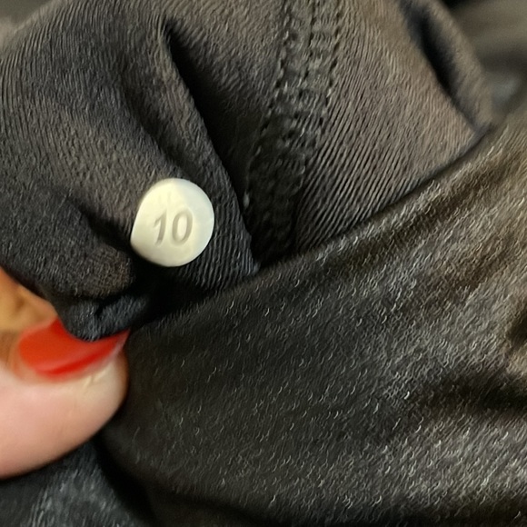 LULULEMON Emerge Renewed jacket - Picture 3 of 7